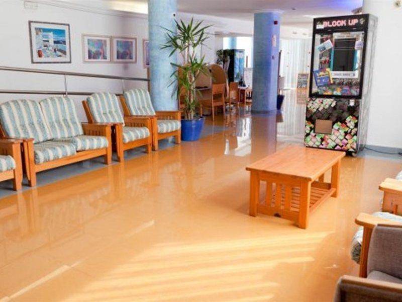 Apartamentos Vibra Tivoli Playa d'en Bossa Exteriör bild
